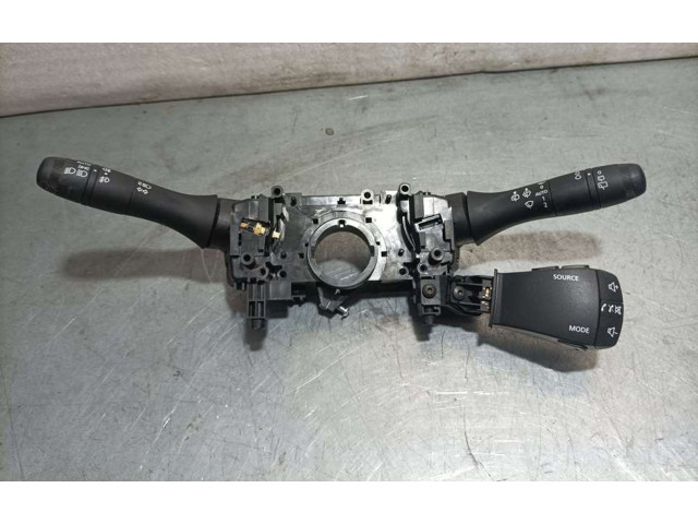 Ручка стеклоочистителей 255670975R, 10508388 Dacia Sandero