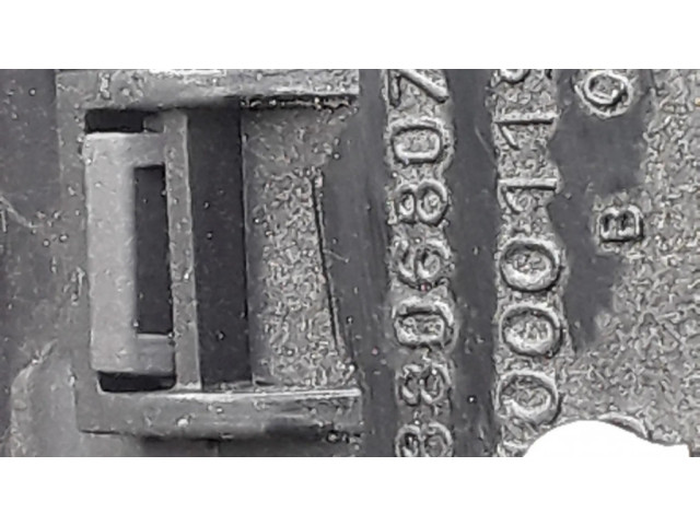 Задняя воздушная решётка