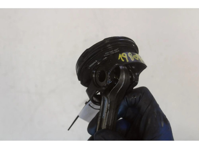 Поршень с шатуном 46346020 Fiat 500X