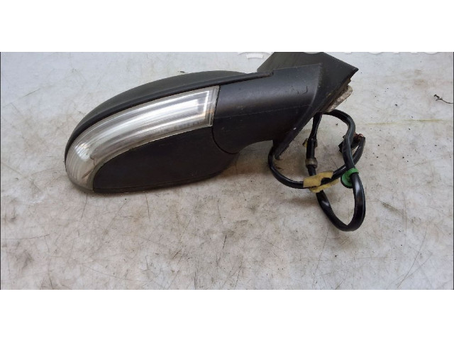 Зеркало электрическое Volkswagen Golf Plus 2005 - 2013 года