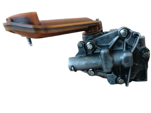 Čerpadlo oleje 8200345633, 466870891268 Opel Vivaro M9RB7