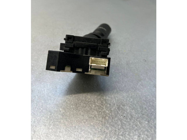 Ручка стеклоочистителей 25260EA001, 25260EA001 Nissan Navara D40