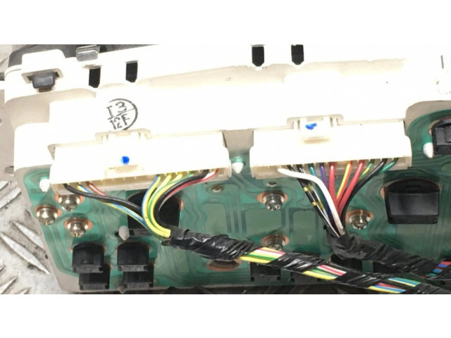 Панель приборов MR590140, 2573305871 Mitsubishi Pajero Sport I