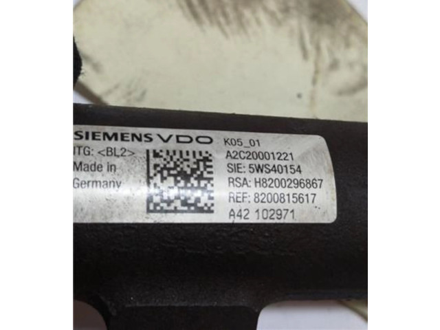 Vstřikovací lišta 8200815617, 8200815617 Renault Megane II K9K-732