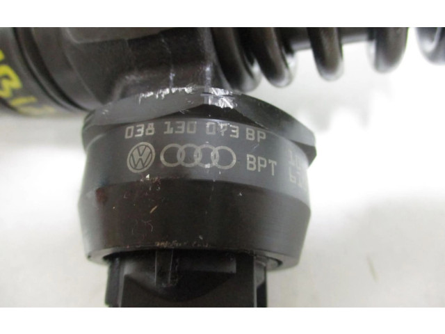 Vstřikovač 038130073BP Seat Ibiza IV (6J,6P)