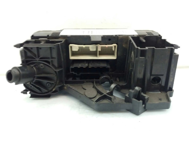 Модуль блока управления кондиционером 1Z0820047K Skoda Octavia Mk2 (1Z)