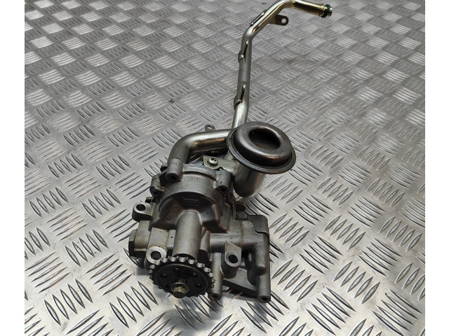 Масляный насос AJ 126 DW936600 Jaguar XJ X351