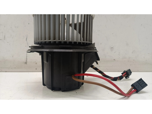 Вентилятор печки       Mercedes-Benz E W212