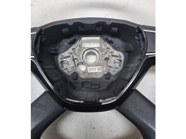 Руль Skoda Octavia Mk3 (5E)  2013 - 2019 года 5E0419091AA, 0060021679      