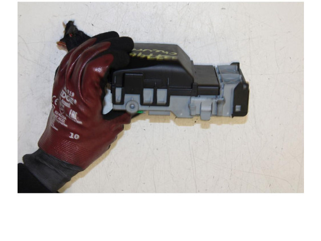 Pojistková skříňka Chevrolet Cruze 2012