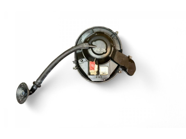 Вентилятор печки    LHD86577, LHD86577   Volvo XC90