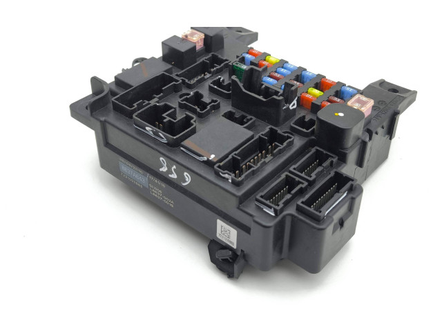 Блок предохранителей 8637A643, 7231000865 Mitsubishi Outlander