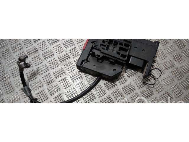 Pojistková skříňka 13720856 Mercedes-Benz E W212 2013