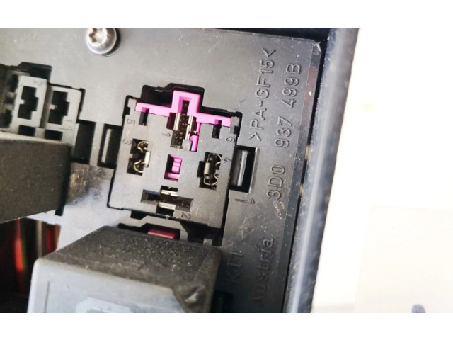 Блок предохранителей 3d0937499b Volkswagen Phaeton