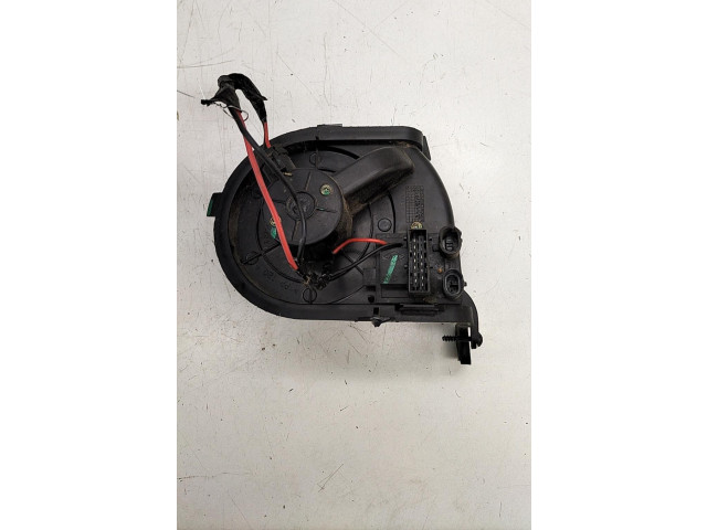 Вентилятор печки    7701050899   Renault Clio II