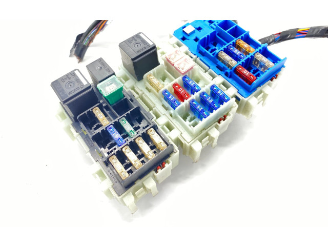 Блок предохранителей 6G9T14K131, 6G9T14K131DA   Volvo V70    