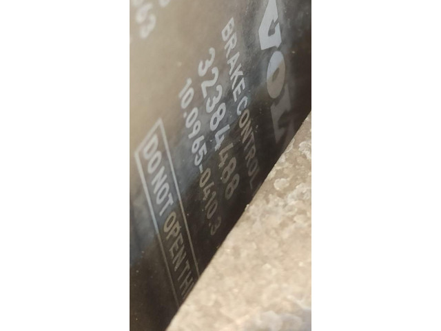 Блок АБС 32384487 Volvo XC40 - года