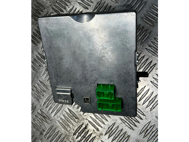 Блок управления 30679364, 2204321B   Volvo XC90