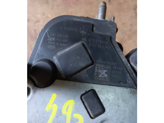 Генератор 670219336, 0127823047 Maserati Levante