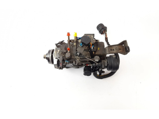 Топливная рампа 028130110T, R8444B955C   Volkswagen Polo III 6N 6N2 6NF   для двигателя AEF