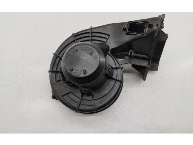 Вентилятор печки 13212690 Opel Meriva A