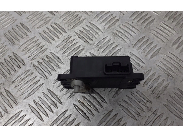 Блок комфорта Mazda Premacy