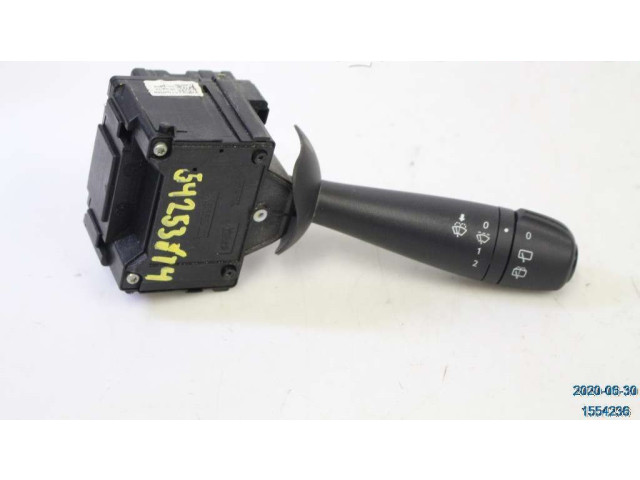 Ручка стеклоочистителей 8201168008 Dacia Duster