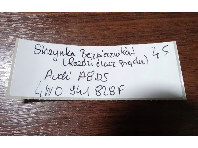 Pojistková skříňka Audi A8 S8 D5 2024