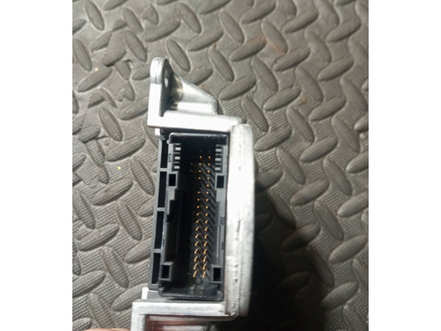 Блок управления надувных подушек