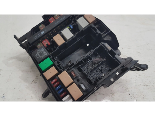 Pojistková skříňka Hyundai i30 2015