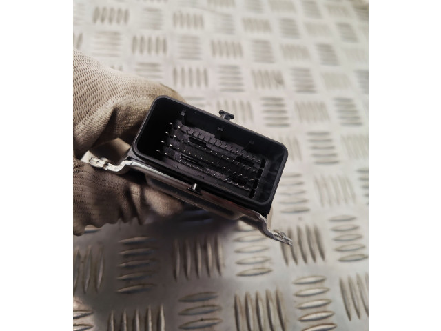 Блок управления двигателя LJ9812B684AE Ford Mustang Mach-E