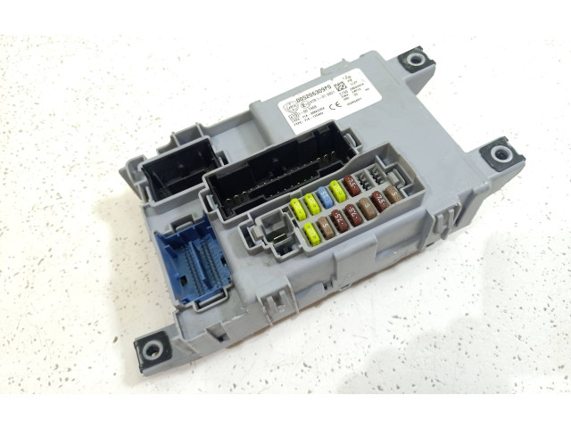 Блок предохранителей 00520630980   Lancia Ypsilon    