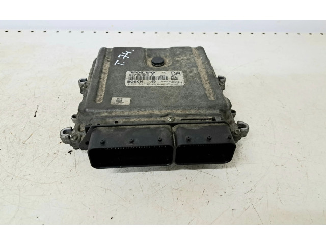 Блок управления двигателя 30729826, 0281012103   Volvo V70