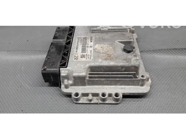 Блок управления двигателя 0281017806 Lancia Delta