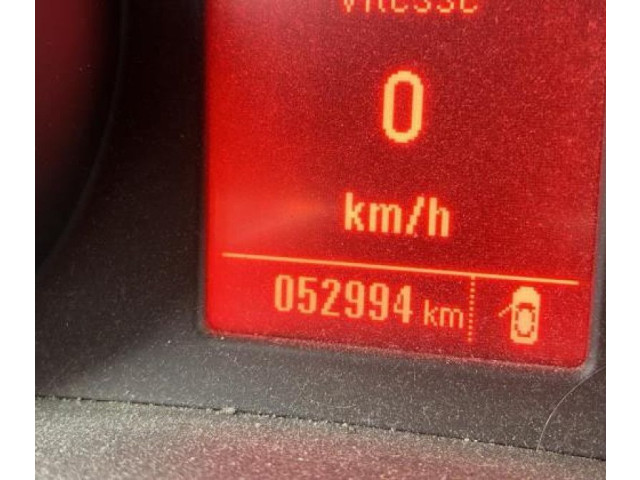 Панель приборов 13346158 Opel Meriva B