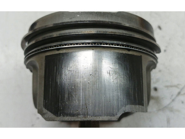  Поршень с шатуном  20V  Audi A3 S3 8L  