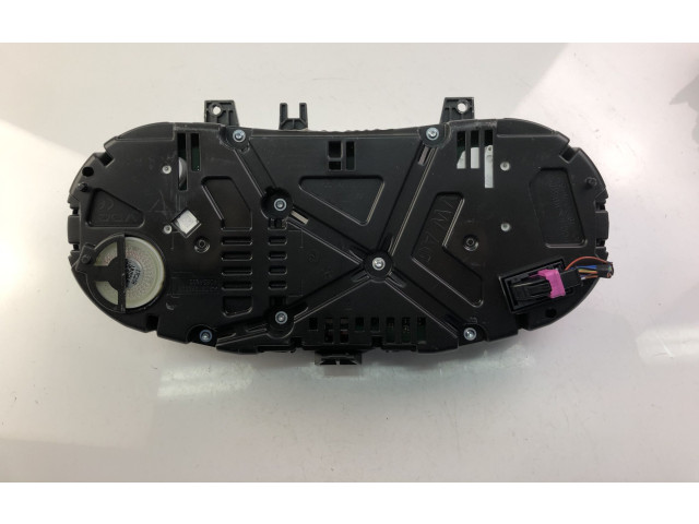 Панель приборов 6V0920740C   Skoda Fabia Mk3 (NJ)       