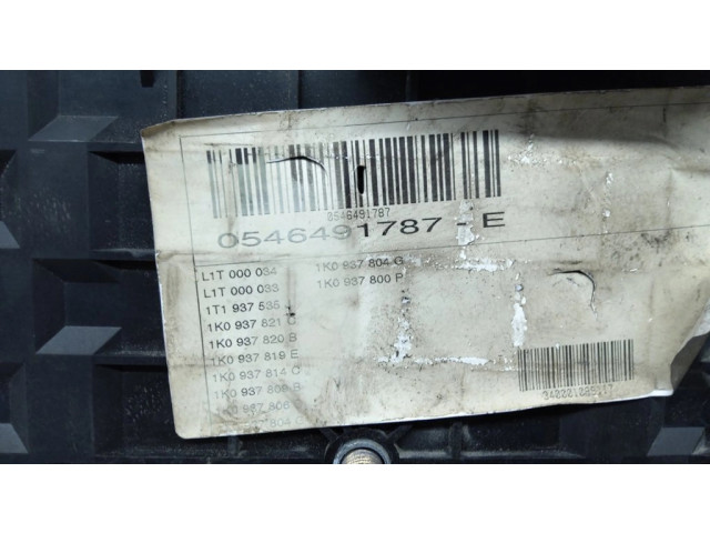 Блок предохранителей  1K0937804G, 1K0937800P   Volkswagen Touran I    