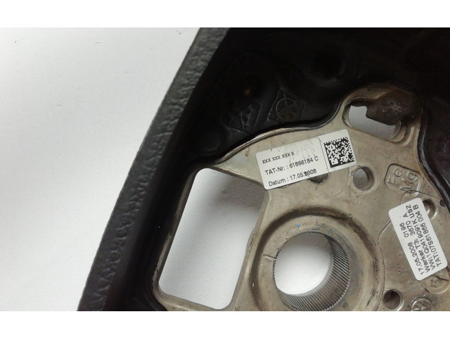 Volant Volkswagen Tiguan 2008 61866184  