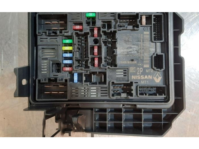 Блок предохранителей 284B65716R Dacia Sandero III