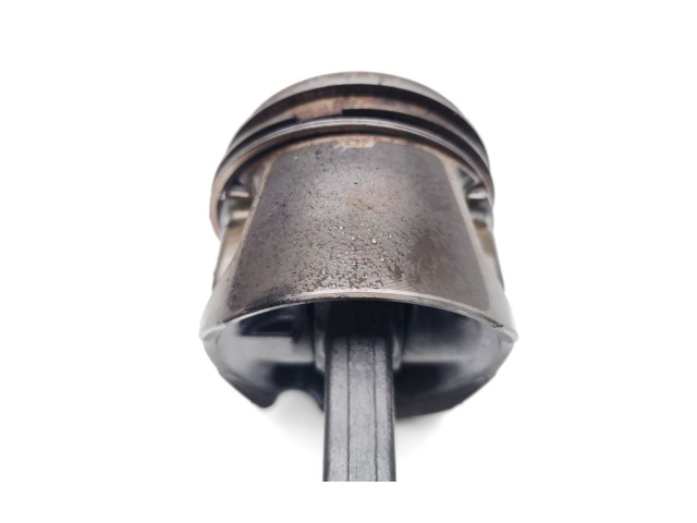 Píst OM640.940, 640.940 Mercedes-Benz A W169 OM640.940