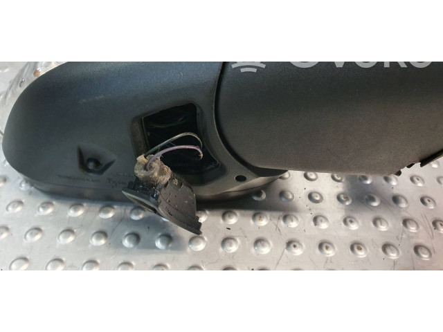 Зеркало электрическое Volvo V70 2005 - 2008 года