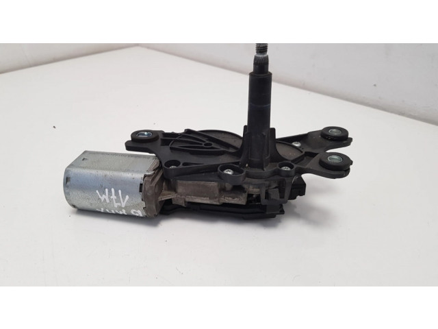 Моторчик заднего дворника     Ford B-MAX