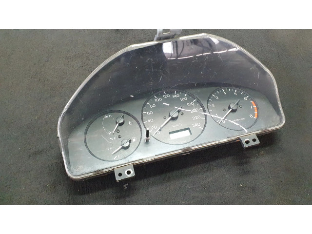 Панель приборов 7MBH1CB   Mazda 323 F       