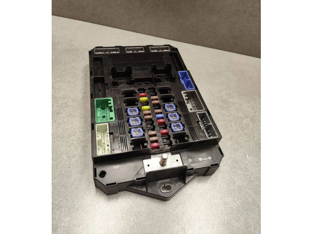 Блок предохранителей  7370071830, A50040158   Jaguar XF X250    