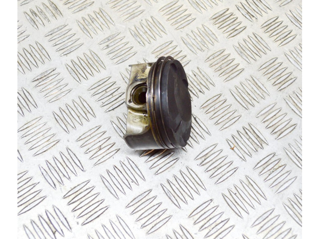 Поршень M 156 B 318342 Maserati Ghibli