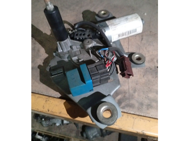 Моторчик заднего дворника     Peugeot 406