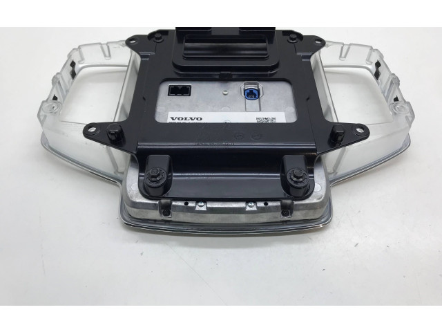 Дисплей    31682851, AGXJA   Volvo XC90