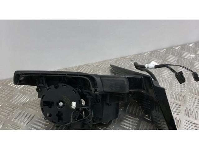 Zpětné zrcátko pravé Mercedes-Benz E C207 W207 2010 A2078105116