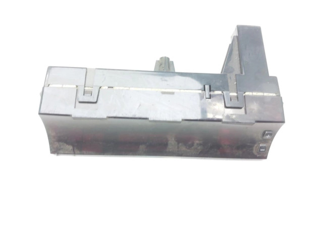 Дисплей    85261FG000   Subaru Forester SH